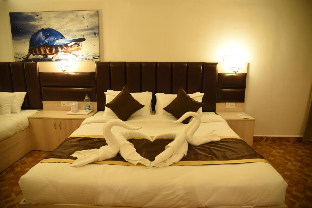 Clarissa Resort Goa Saligao エクステリア 写真
