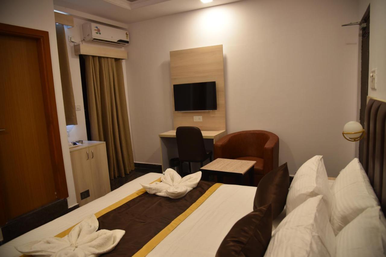 Clarissa Resort Goa Saligao エクステリア 写真